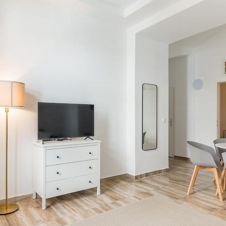 Xxxl Bed/ Free Parking/ Central Виена Екстериор снимка