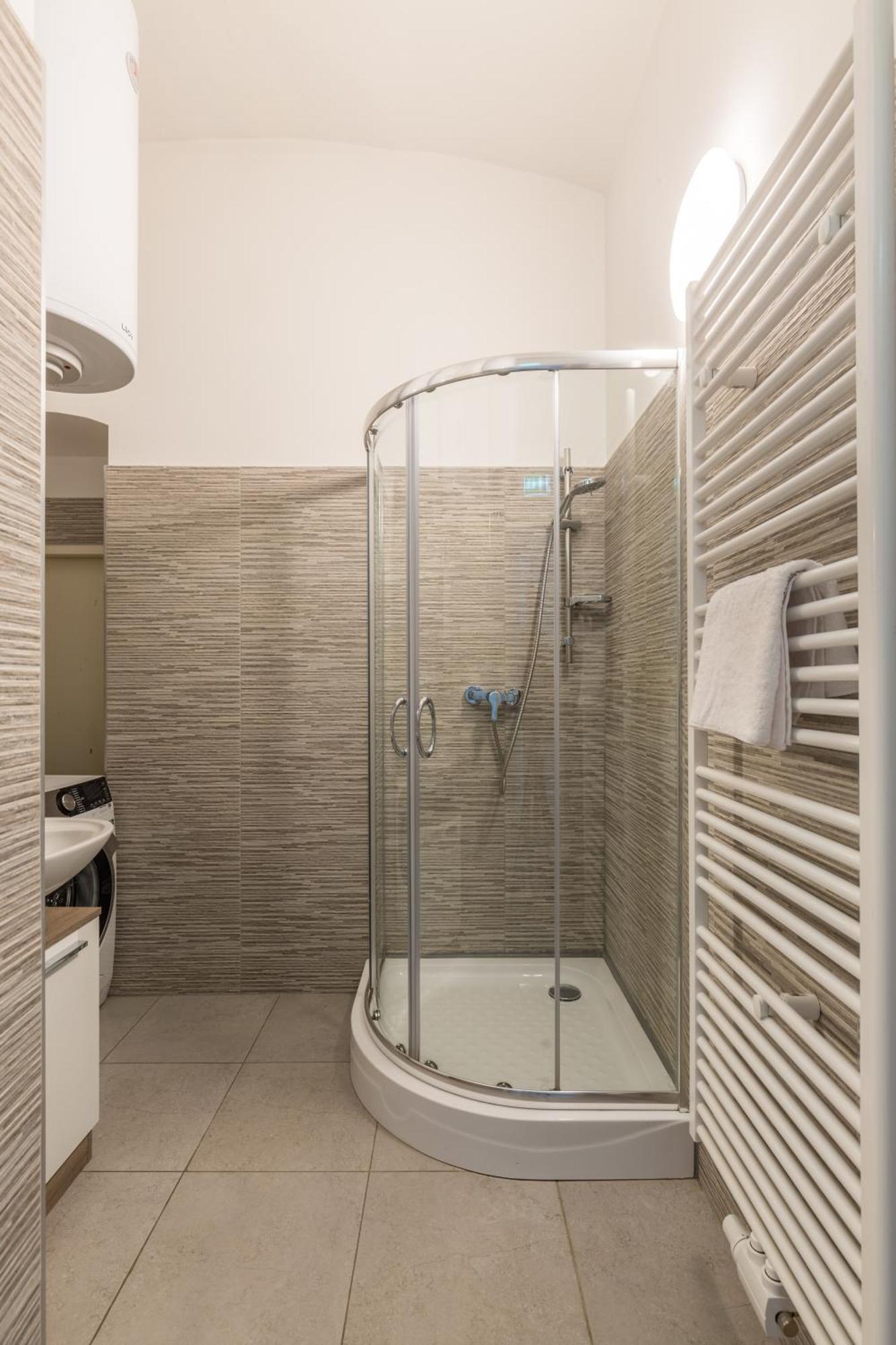Xxxl Bed/ Free Parking/ Central Виена Екстериор снимка